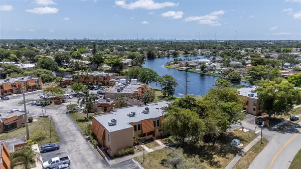 1541 NW 92nd Ave #186, Pembroke Pines, FL 33024