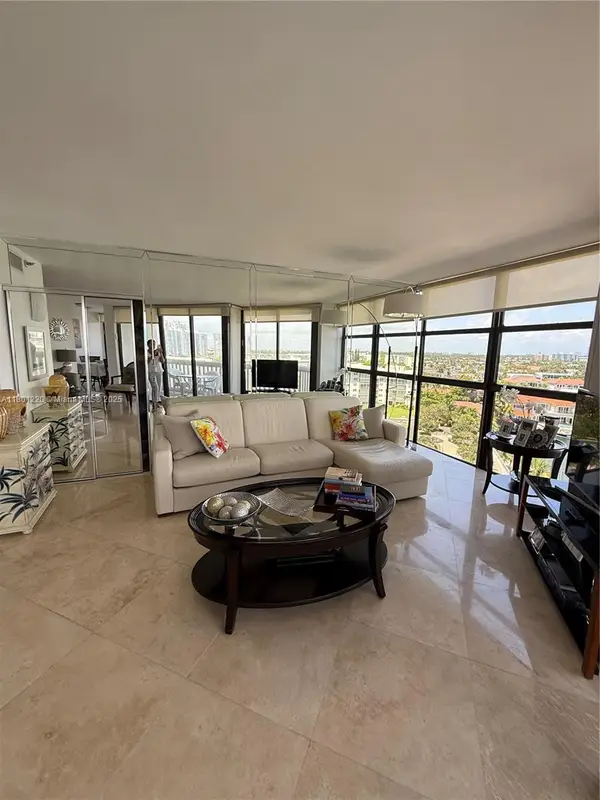 1000 Island Blvd #911, Aventura, FL 33160