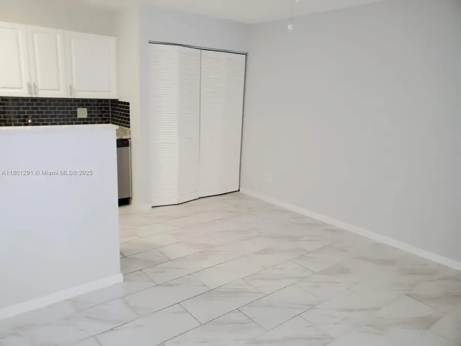 637 Executive Center Dr #N102, West Palm Beach, FL 33401 - Image #3