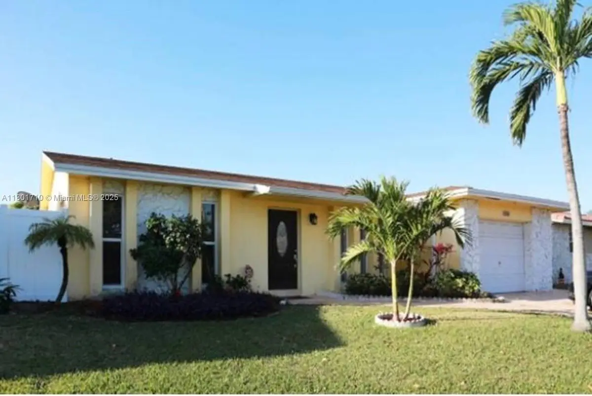 314 SE 4th St, Dania Beach, FL 33004 - Image #1