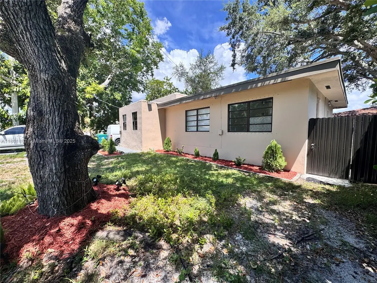 6159 SW 22nd St, Miami, FL 33155 - Image #1
