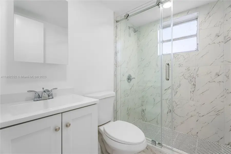 1661 SW 3rd St #8, Miami, FL 33135 - Image #3