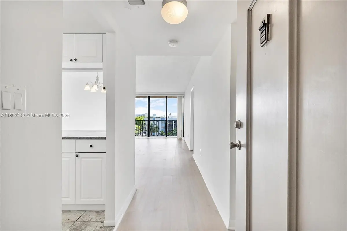 1470 NE 123rd St #A603, North Miami, FL 33161 - Image #1