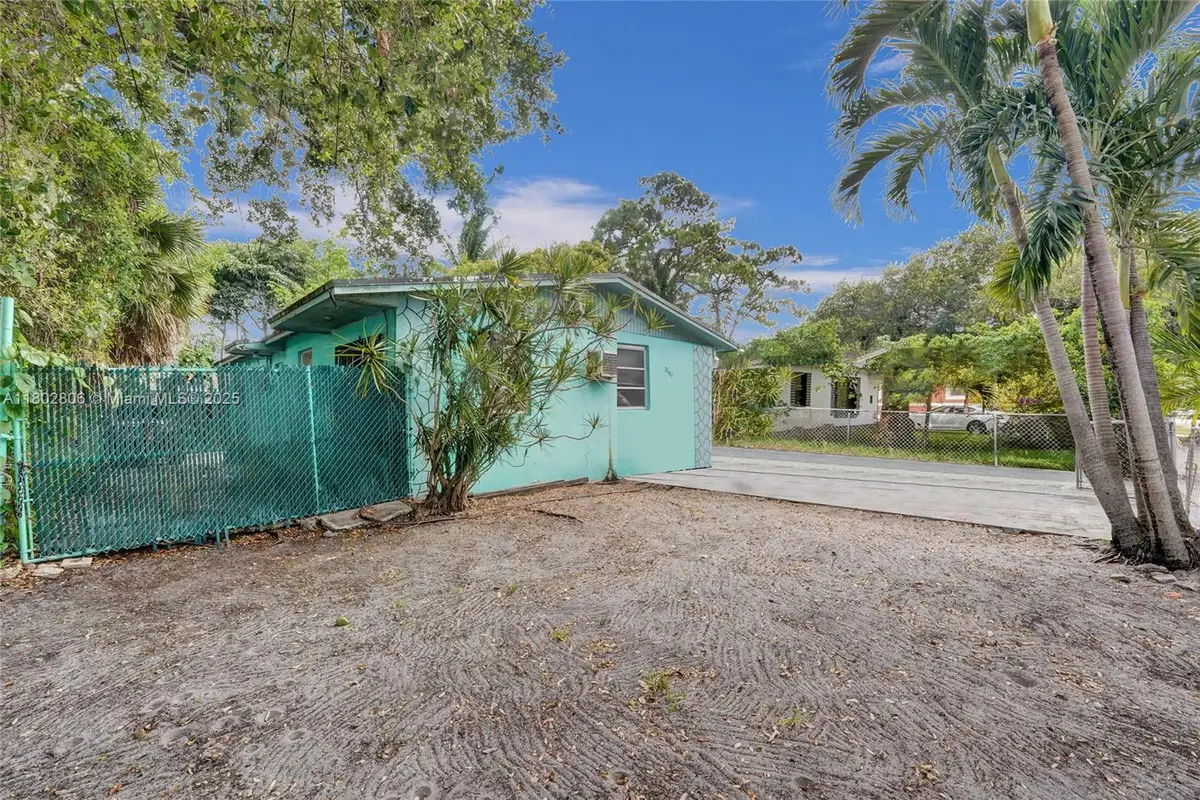 3160 NW 169th Ter, Miami Gardens, FL 33056 - Image #1