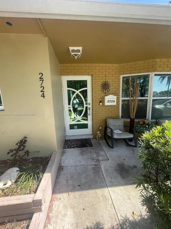 2724 Cleveland St, Hollywood, FL 33020