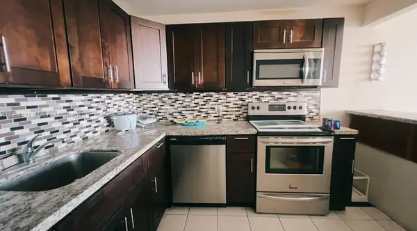 2025 NE 164th St #506, North Miami Beach, FL 33162