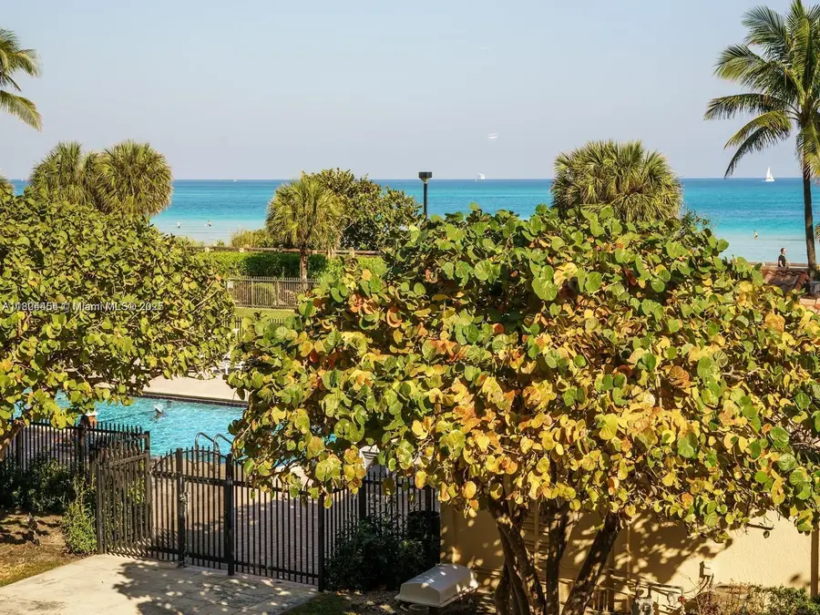 2555 Collins Ave #308, Miami Beach, FL 33140 - #3