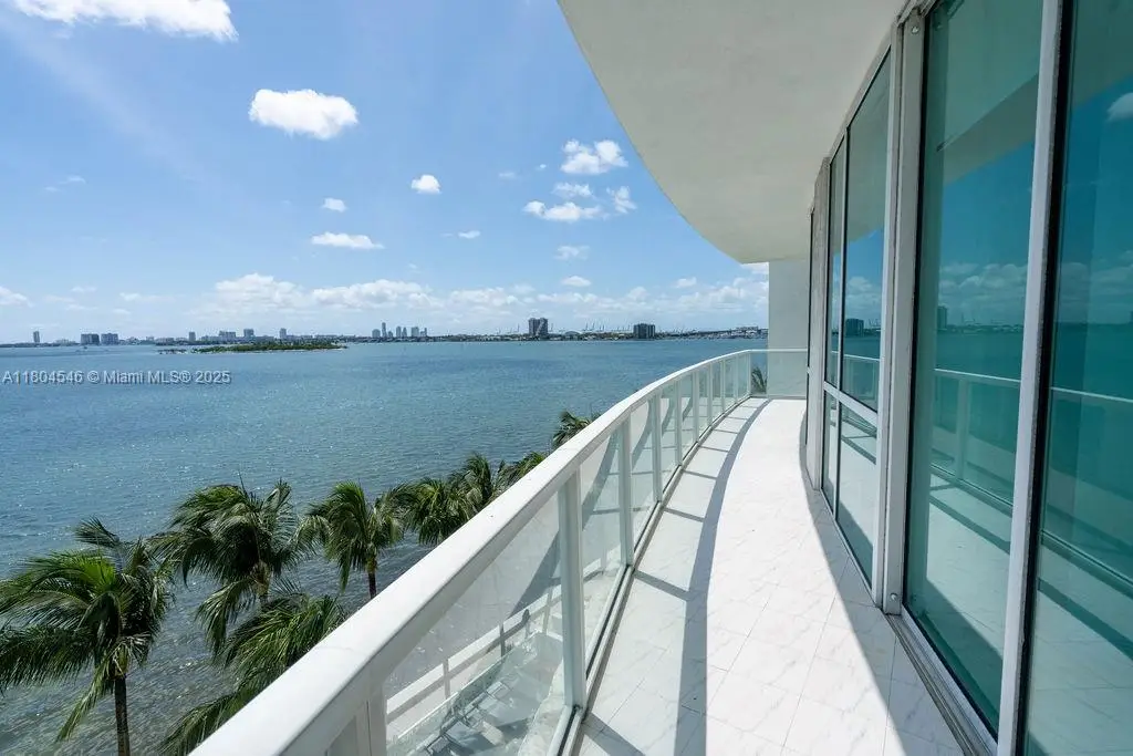 665 NE 25th St #405, Miami, FL 33137 - #1