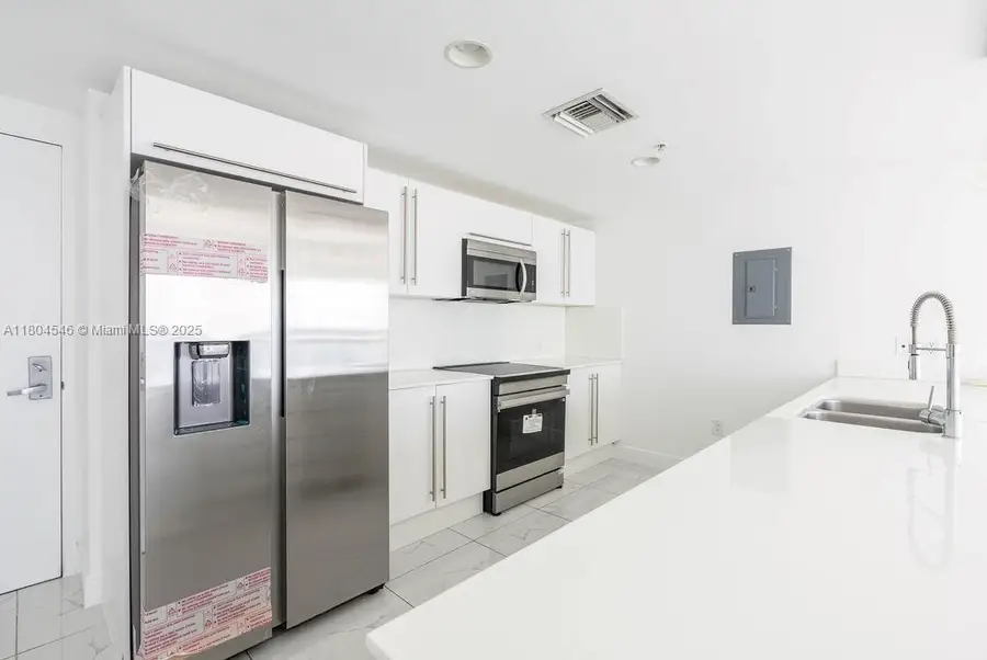 665 NE 25th St #405, Miami, FL 33137 - #3