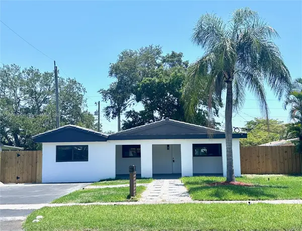 2421 N 56th Ter, Hollywood, FL 33021