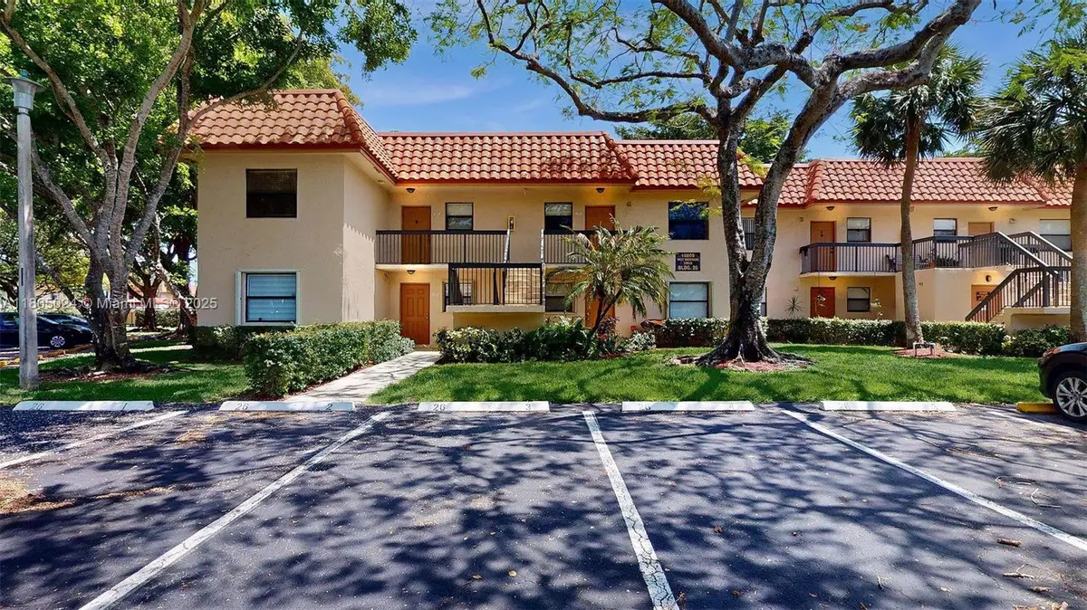 15805 W Waterside Cir #202, Sunrise, FL 33326 - Image #1
