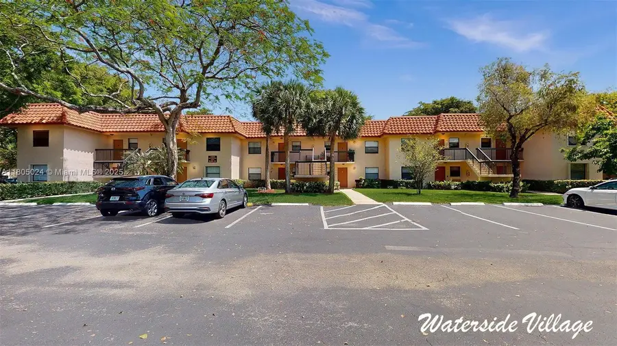 15805 W Waterside Cir #202, Sunrise, FL 33326 - Image #2