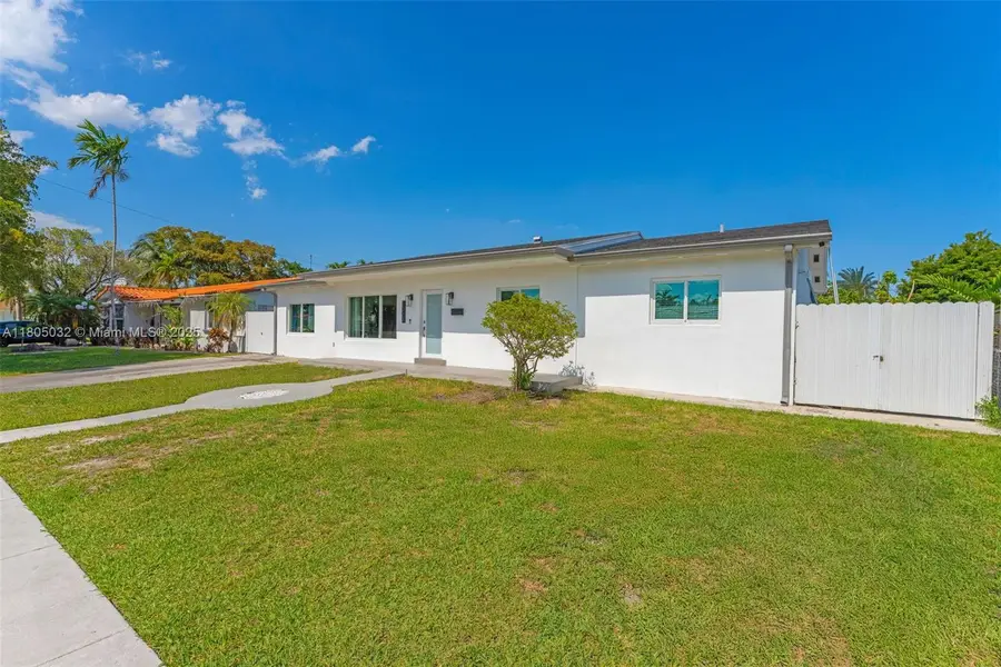 2023 SW 99th Ave, Miami, FL 33165 - Image #3