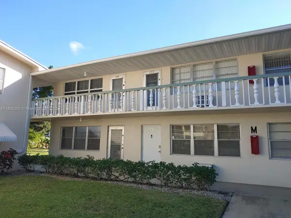 294 Windsor M #294, West Palm Beach, FL 33417