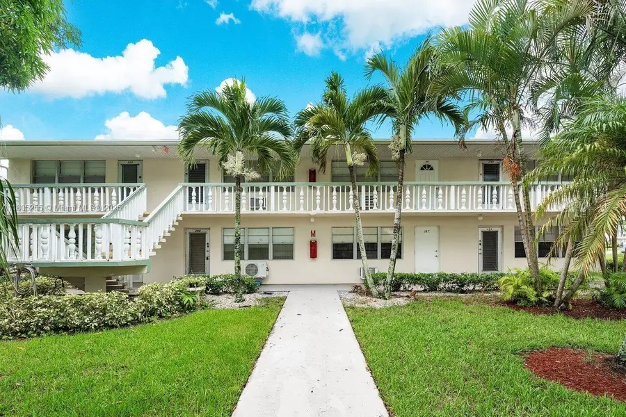 294 Windsor M #294, West Palm Beach, FL 33417 - Image #2