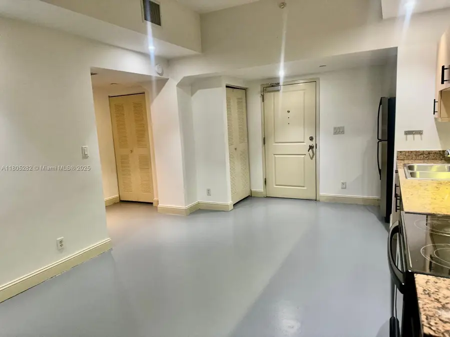 111 E Flagler #702, Miami, FL 33131 - #3