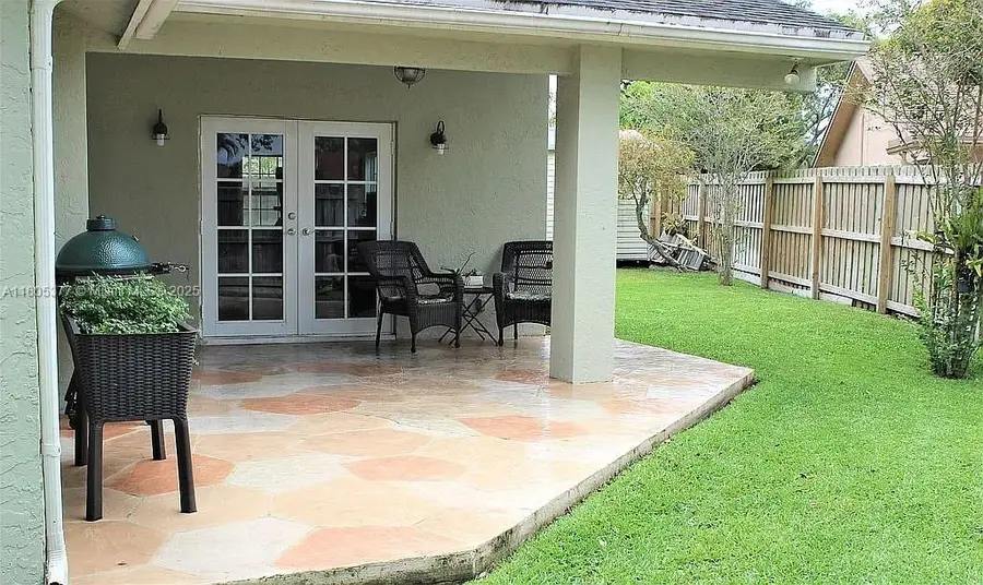 19663 Hampton Dr, Boca Raton, FL 33434 - Image #3