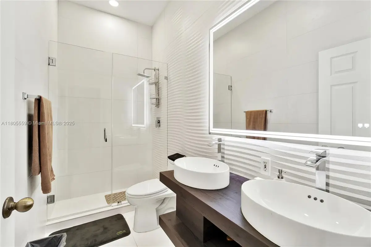 9029 SW 214th St, Cutler Bay, FL 33189 - Image #1