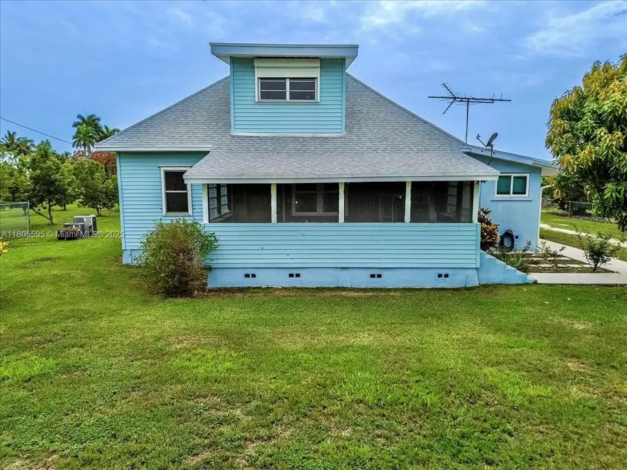 27000 SW 187th Ave, Homestead, FL 33031 - Image #3