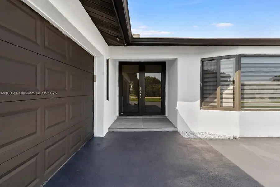 5202 Elm, Cape Coral, FL 33904 - Image #3