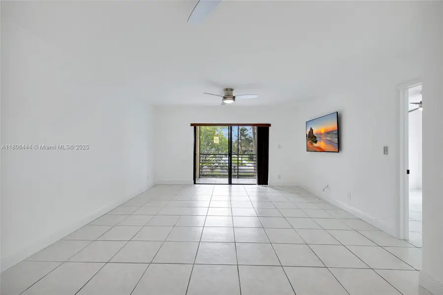 126 S Cypress Rd #729, Pompano Beach, FL 33060 - Image #3
