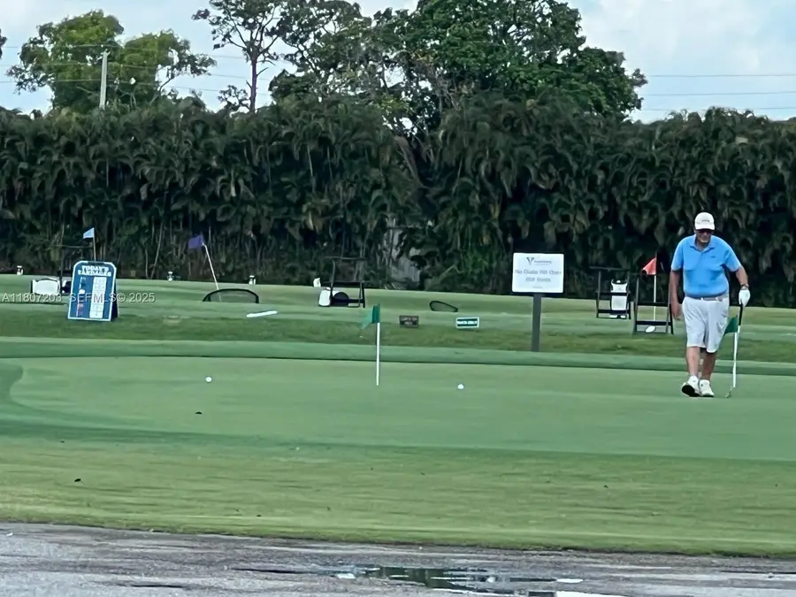 4545 Luxemburg Ct #103, Lake Worth, FL 33467 - Image #3