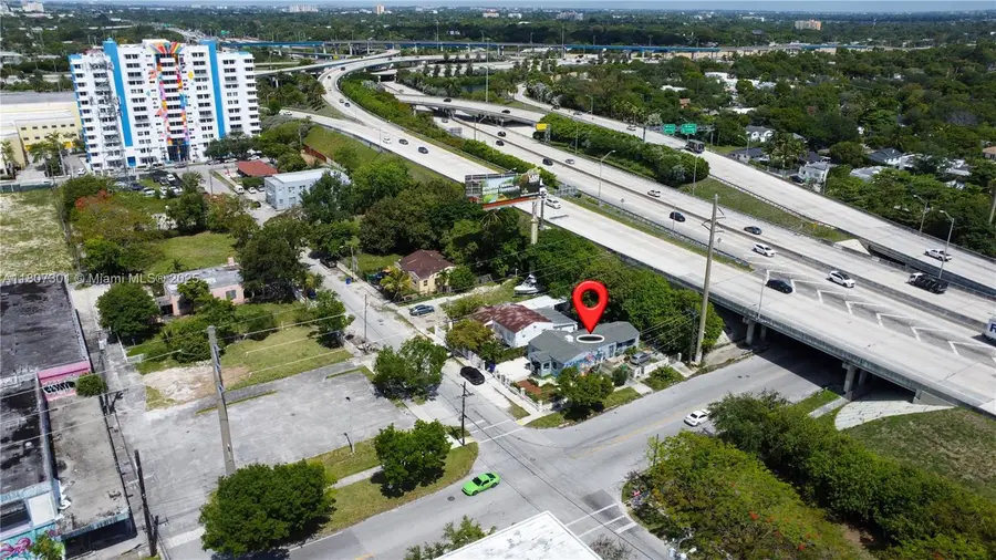 301 NW 37th St, Miami, FL 33127 - Image #3