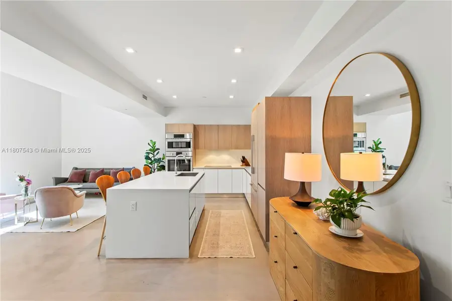 455 NE 39th St #102, Miami, FL 33137 - Image #2