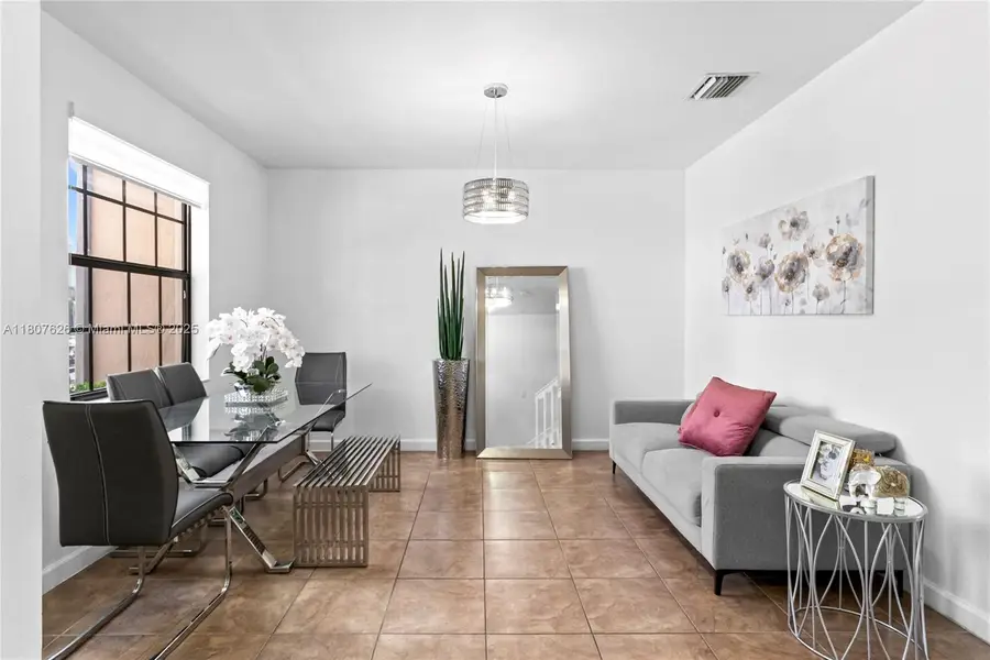 3508 W 88th Ter, Hialeah, FL 33018 - Image #2