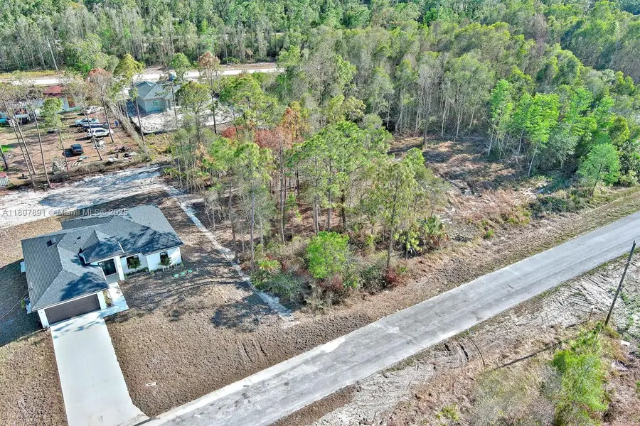 634 Ladd St, Lehigh Acres, FL 33974 - #3