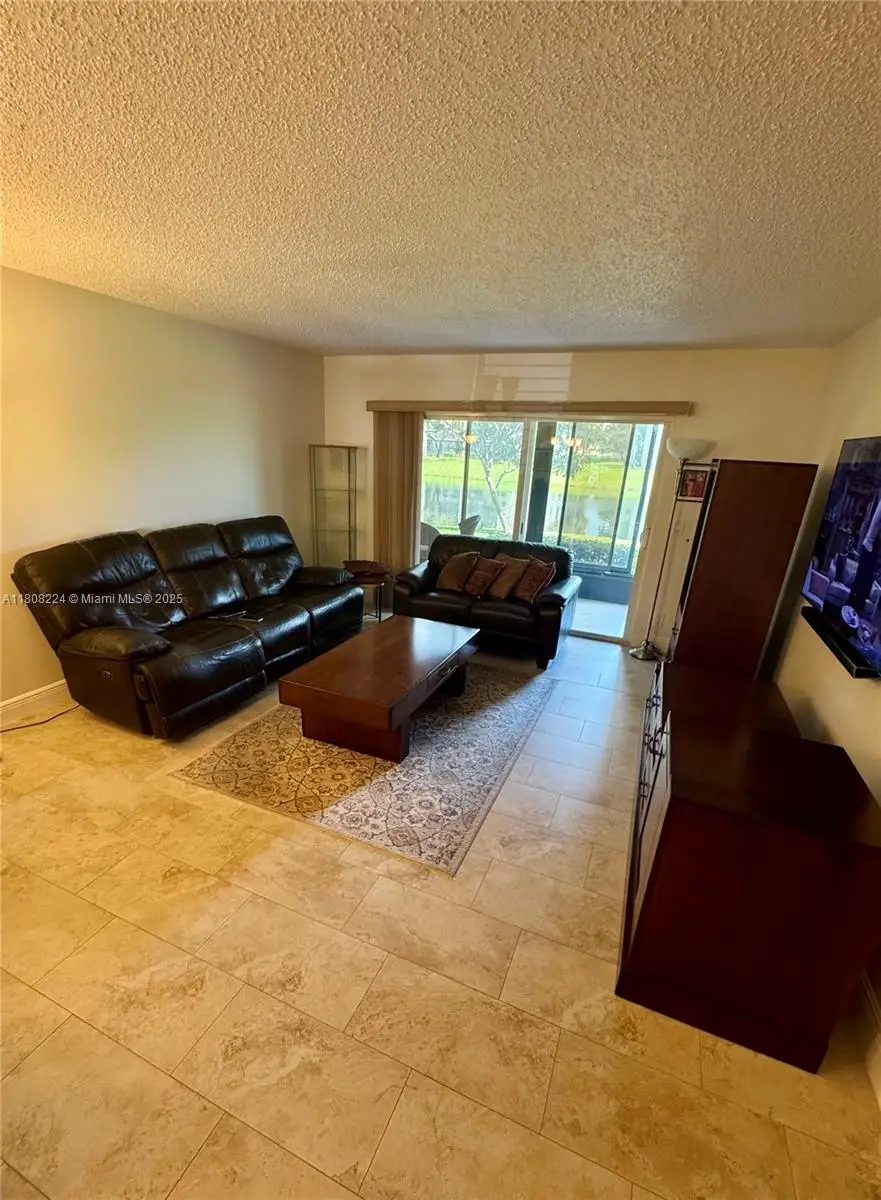 14360 Strathmore Ln #102, Delray Beach, FL 33446 - Image #3