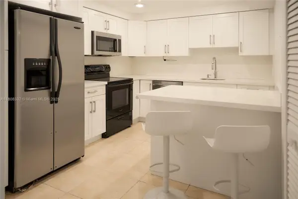 16175 Golf Club Rd #308, Weston, FL 33326