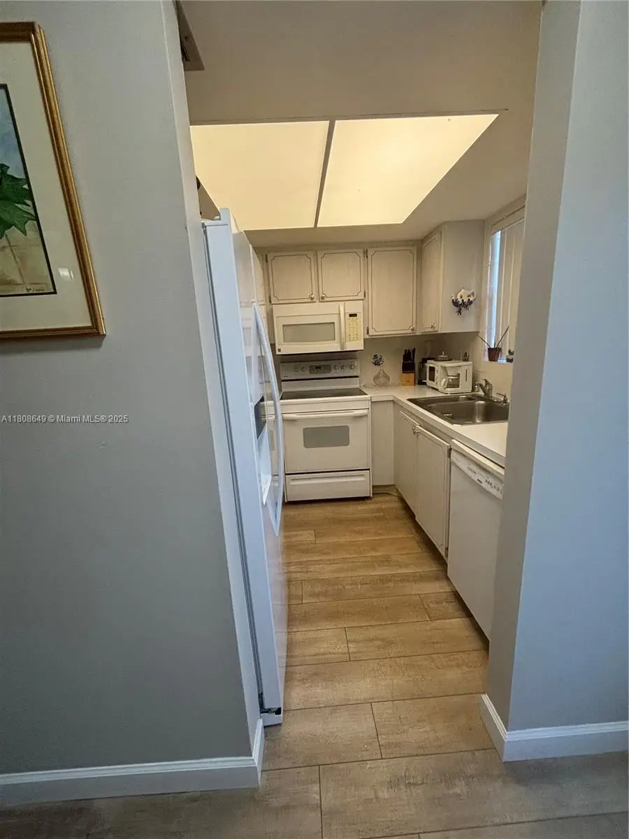 2929 SE Ocean Blvd #125-3, Stuart, FL 34996 - Image #2