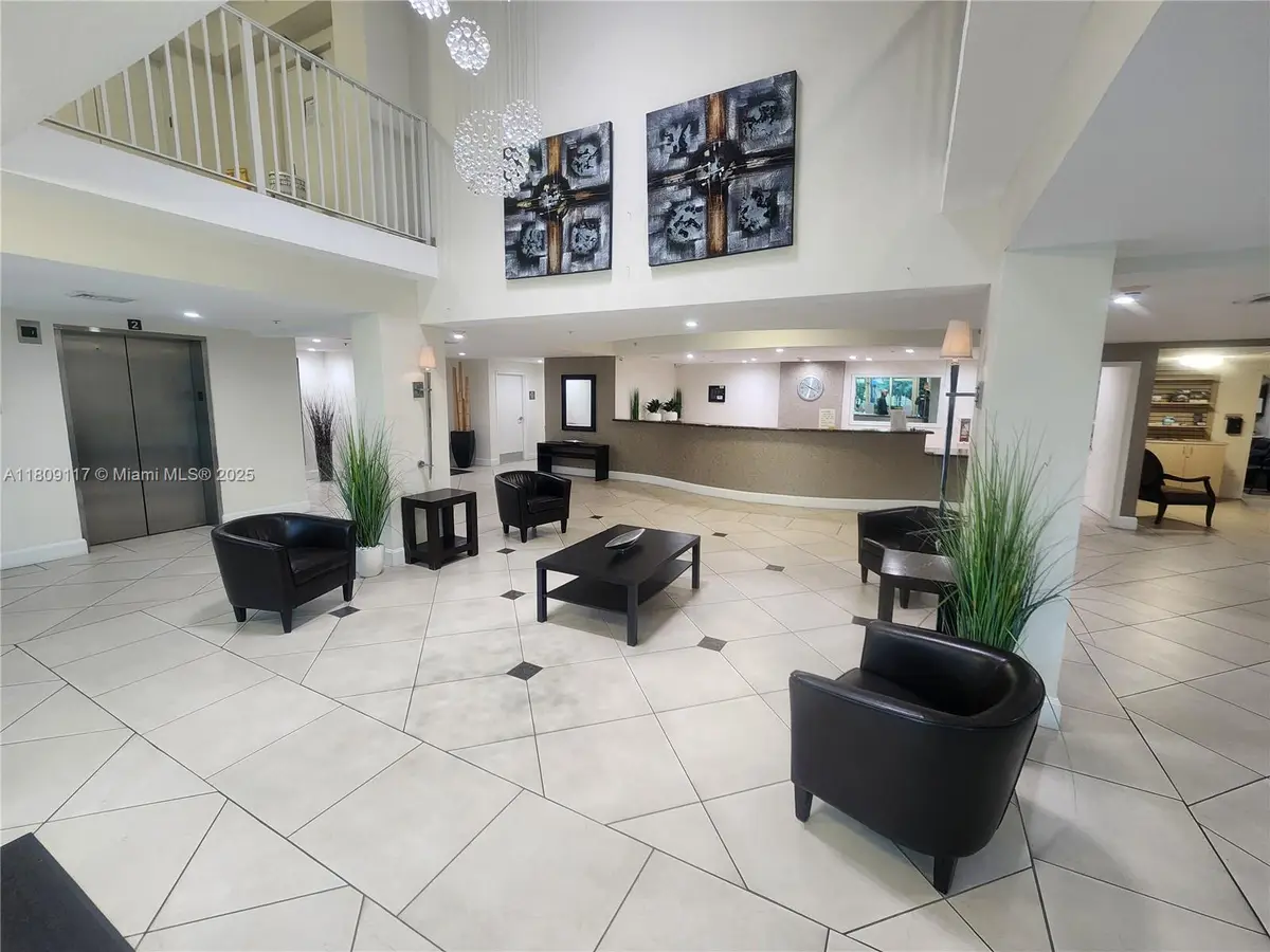 18100 N Bay Rd #PH7, Sunny Isles Beach, FL 33160 - #1