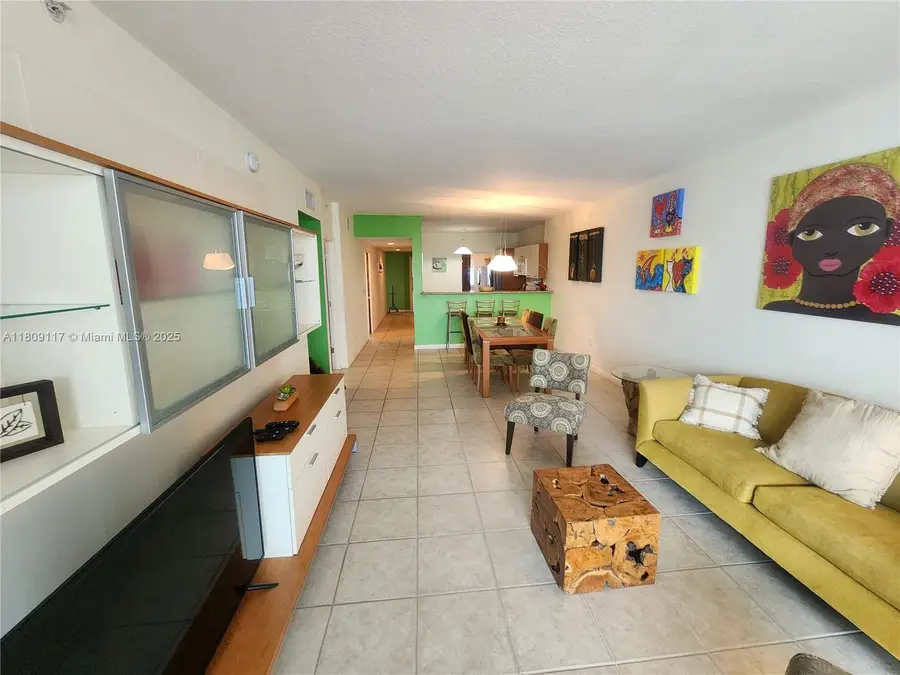 18100 N Bay Rd #PH7, Sunny Isles Beach, FL 33160 - #3