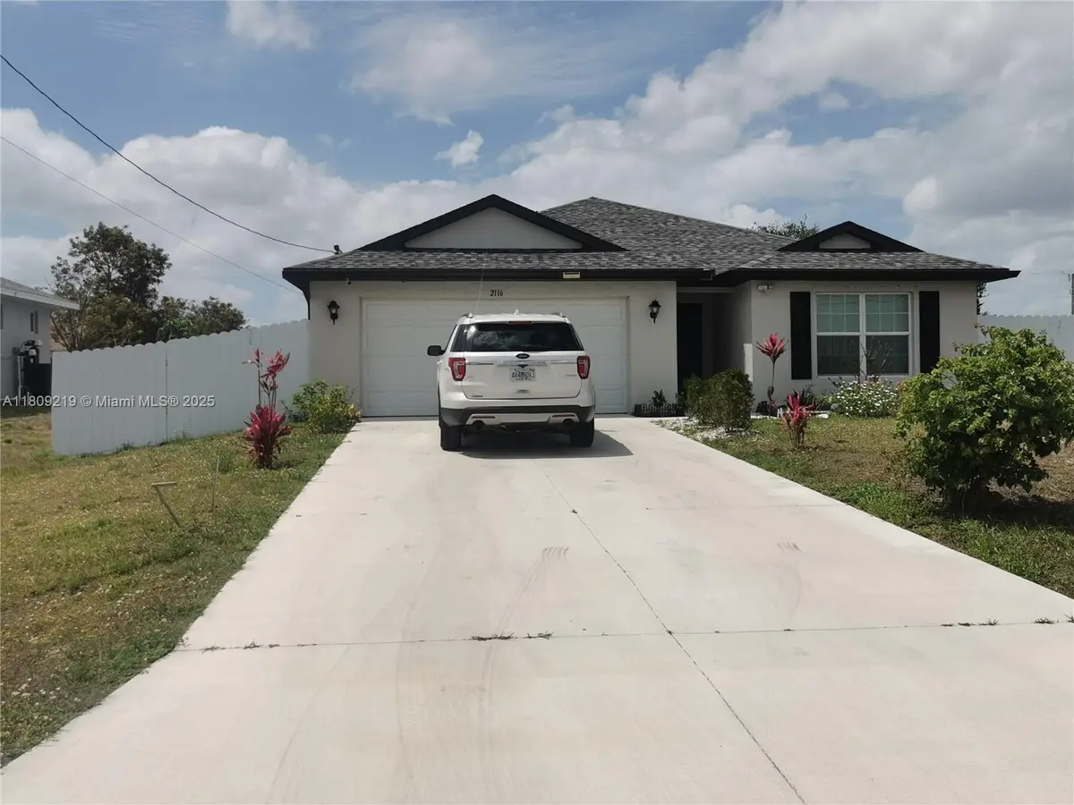 2116 5th Pl, Cape Coral, FL 33909 - #1