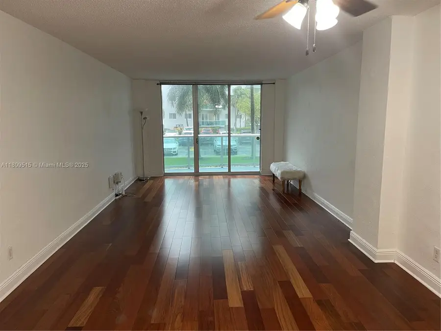 19390 Collins Ave #122, Sunny Isles Beach, FL 33160 - #2