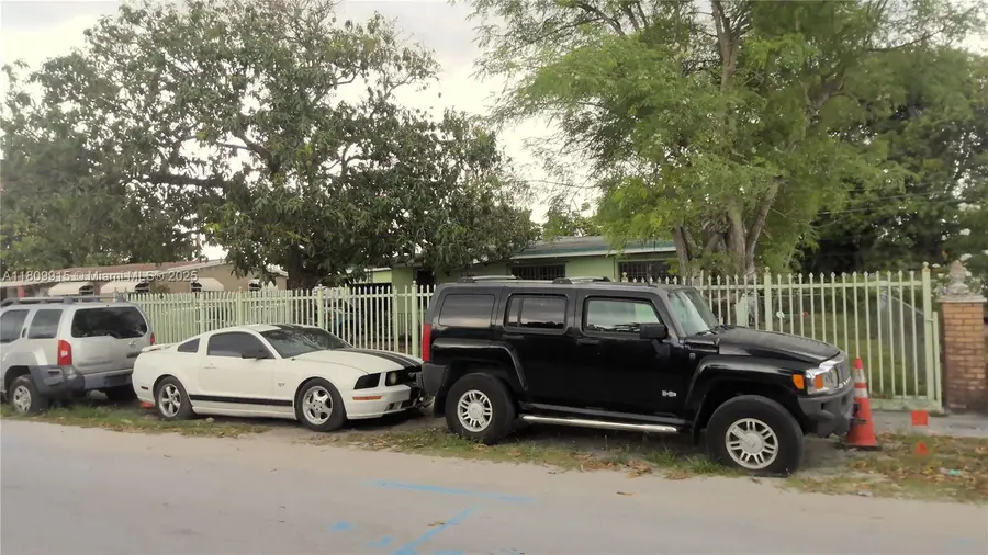 3015 NW 83rd St, Miami, FL 33147 - Image #2