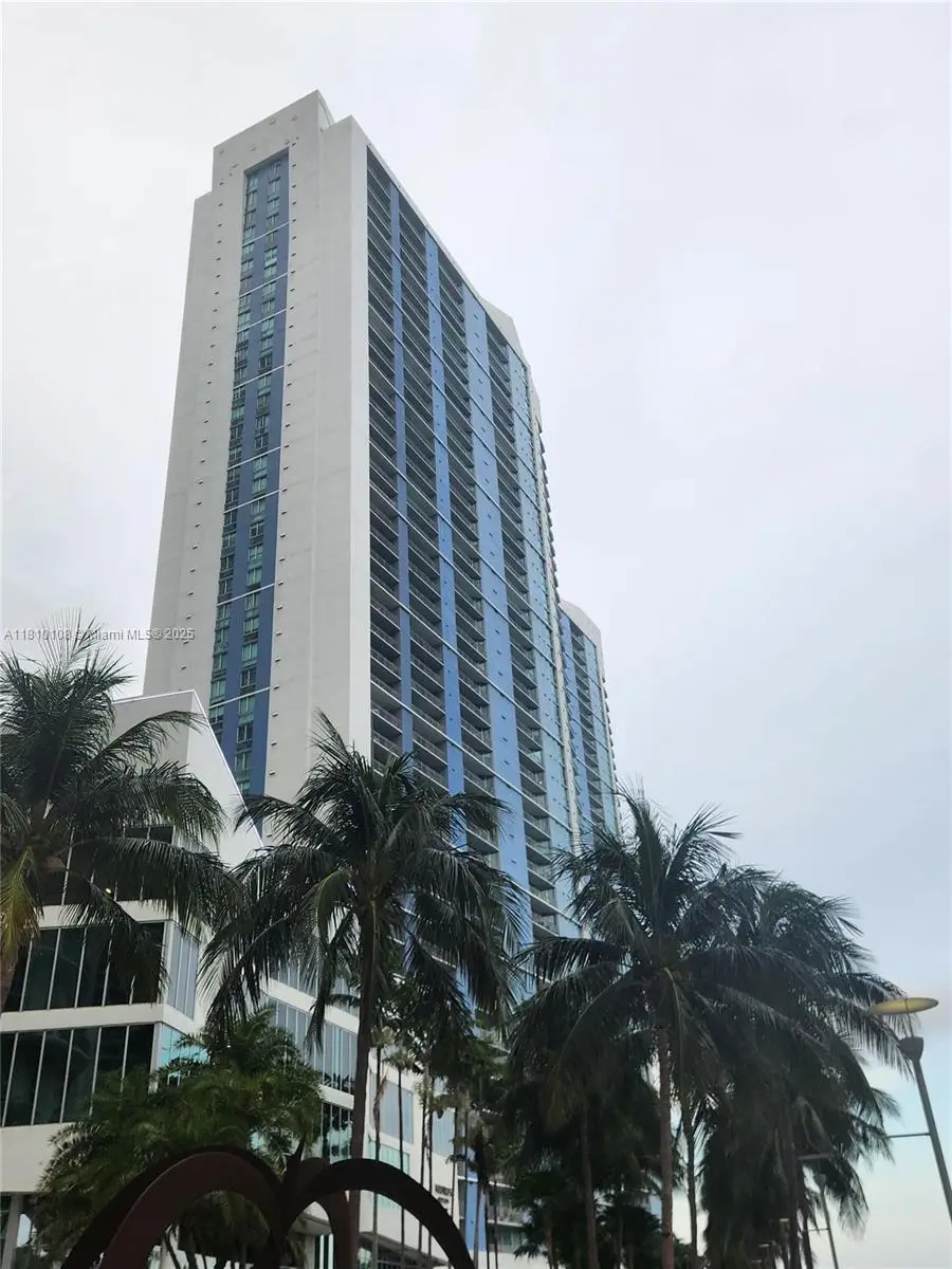 325 S Biscayne Blvd #1822, Miami, FL 33131 - #1