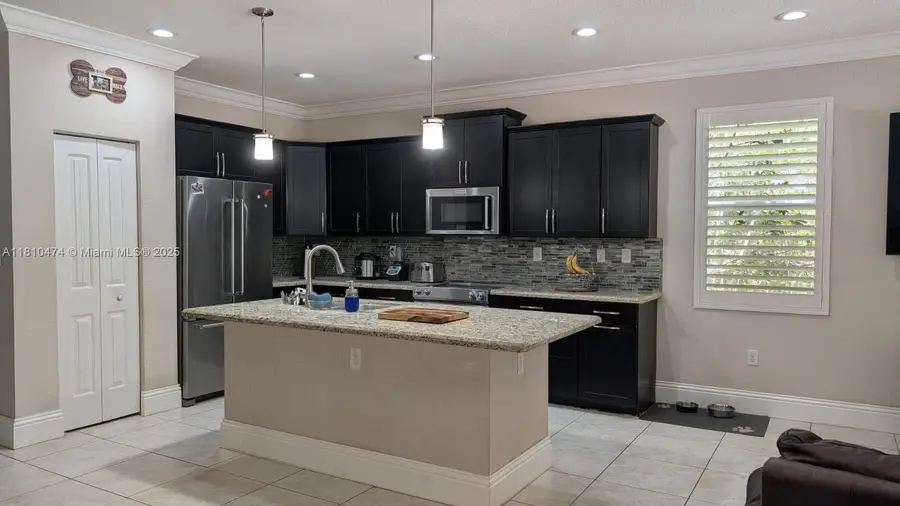 2230 NW 17th Ave, Homestead, FL 33030 - Image #3