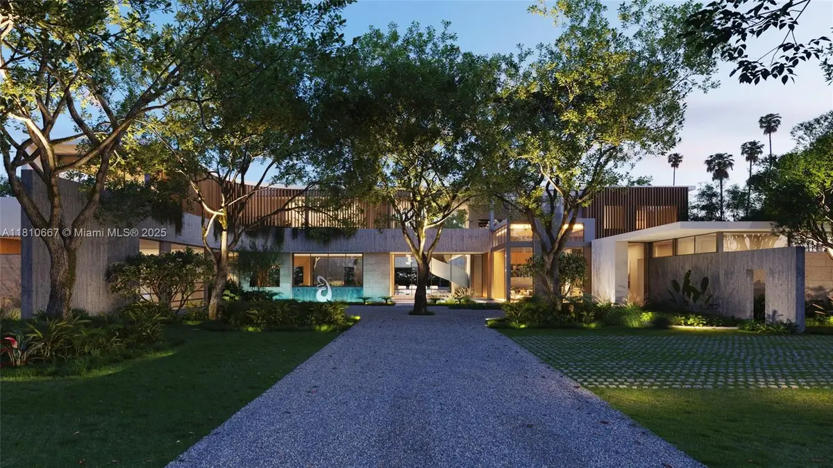 7301 Ponce De Leon Rd, Miami, FL 33143 - Image #1