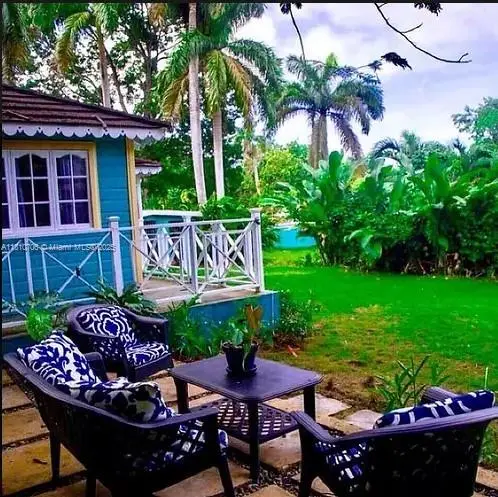00 Garden Parish, St Ann's Bay, Jamaica, ,  