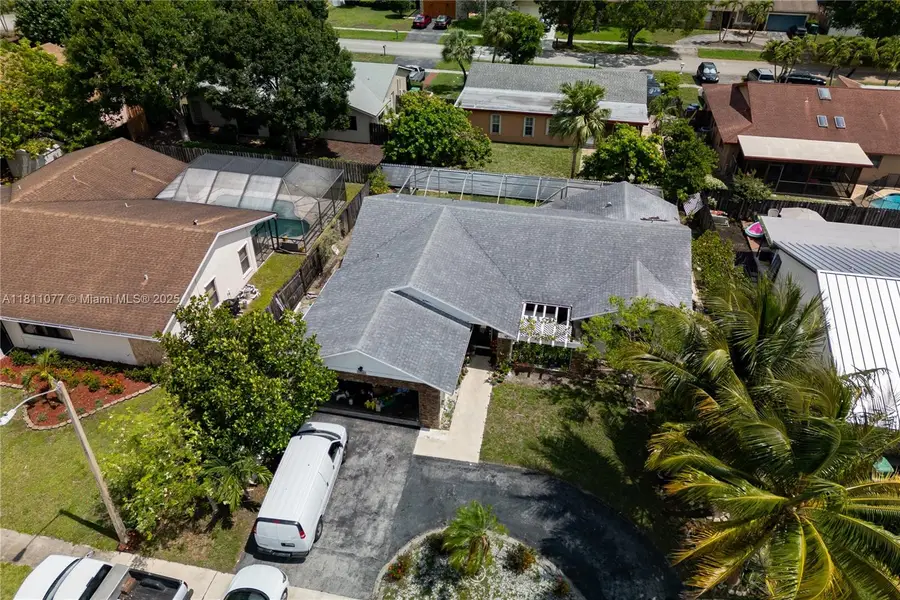 8521 NW 53rd St, Lauderhill, FL 33351 - Image #2