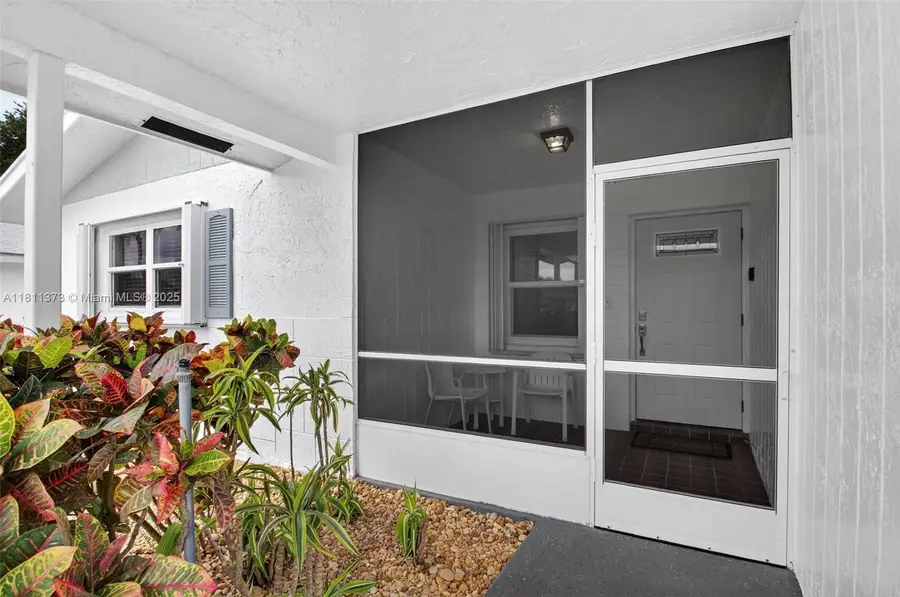 3810 Rowena Cir, West Palm Beach, FL 33417 - Image #2