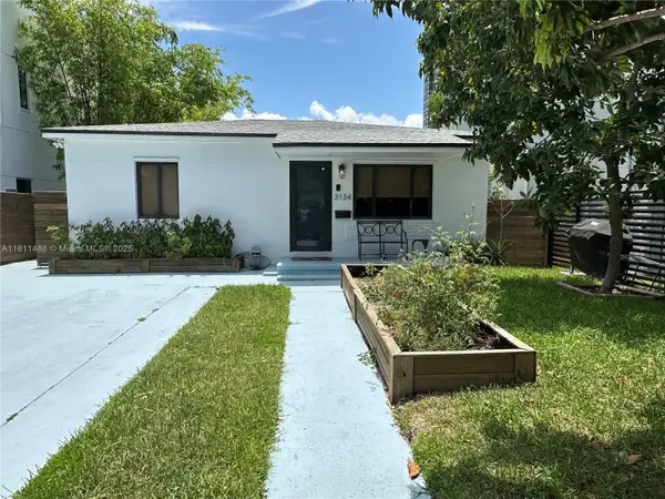 3134 Carter St, Miami, FL 33133