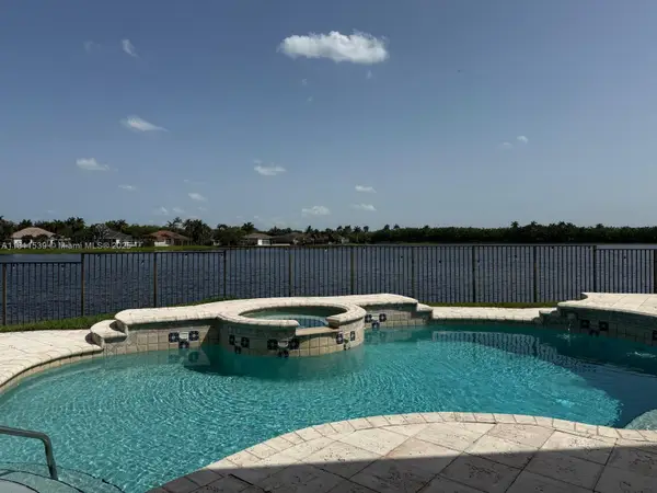 1418 Lantana Dr, Weston, FL 33326