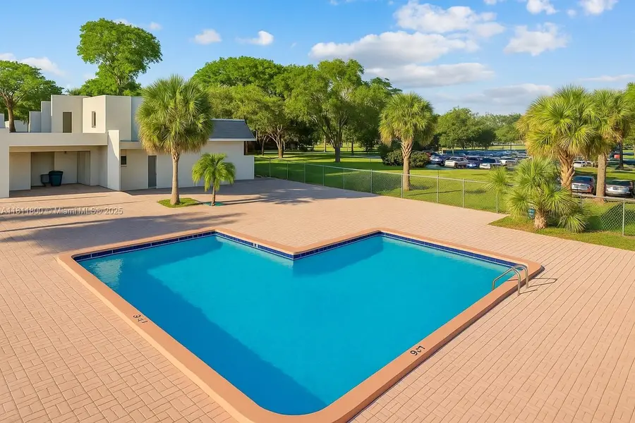 7900 S Colony Circle #206, Tamarac, FL 33321 - Image #2