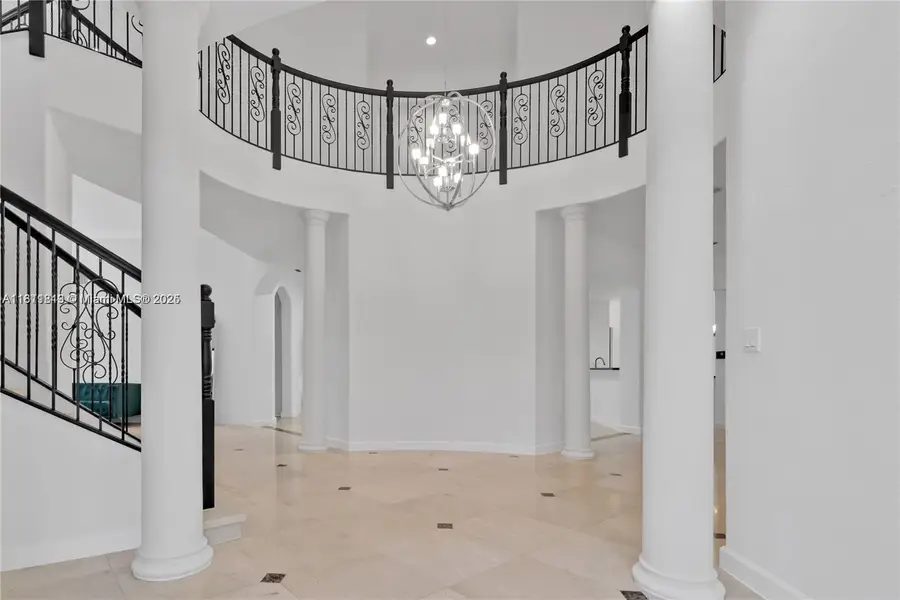 19347 SW 79th Pl, Cutler Bay, FL 33157 - Image #3