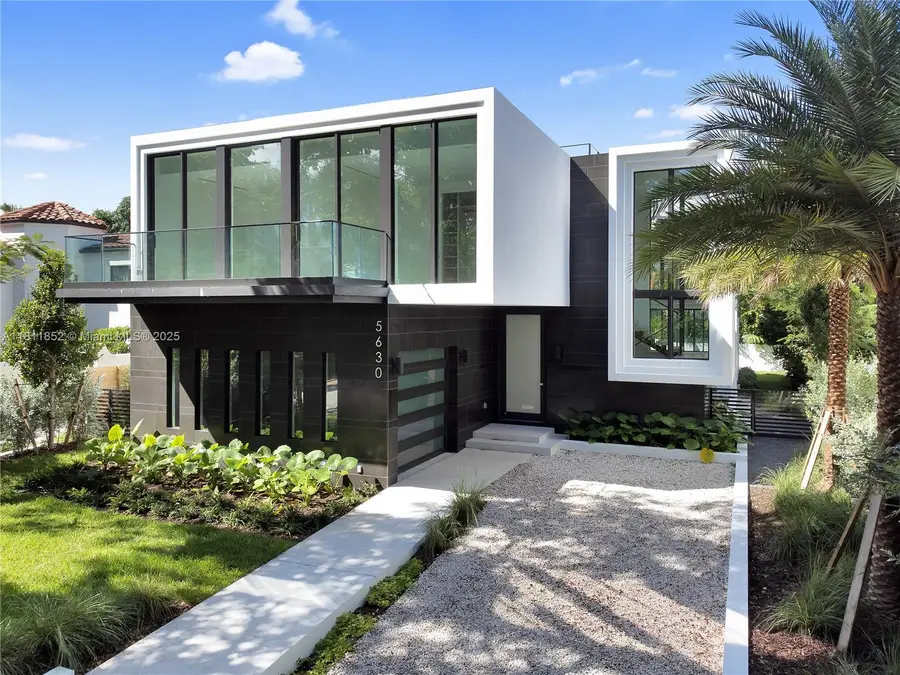 5630 Pine Tree Dr, Miami Beach, FL 33140 - Image #2