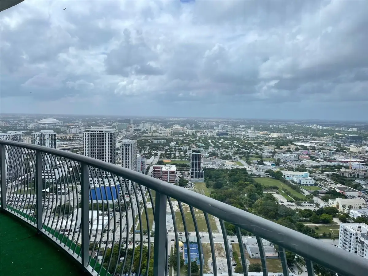 1750 N Bayshore Dr #5615, Miami, FL 33132 - #1